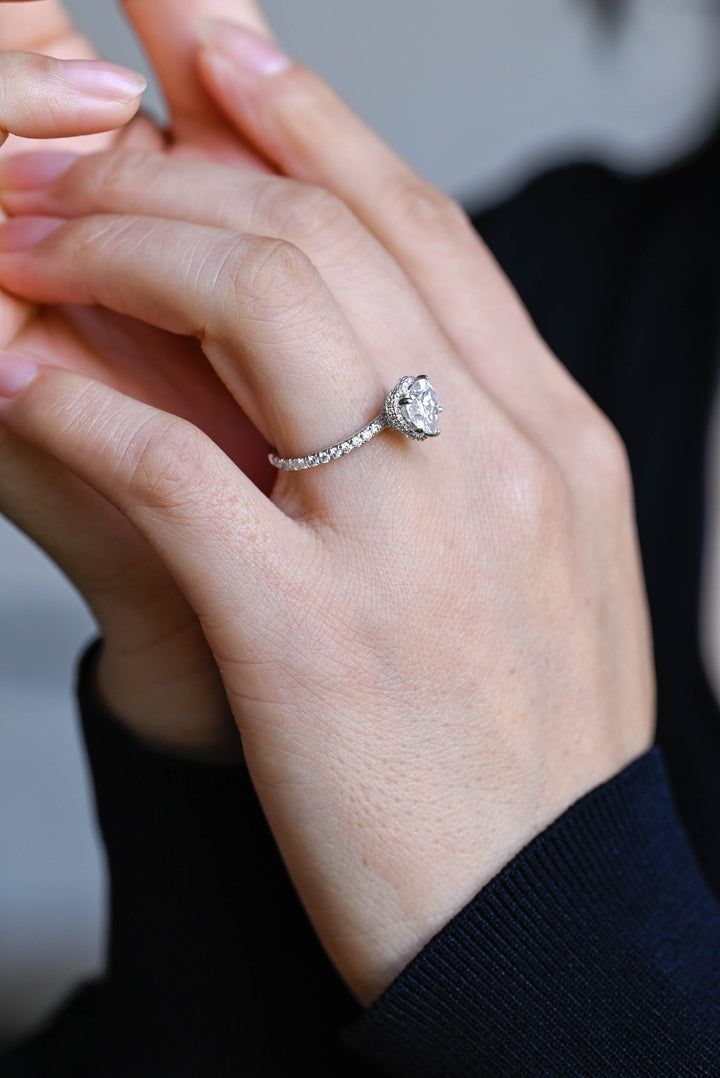 1.50ct-2.50ct Heart Cut Lab Grown Diamond Halo Engagement Ring