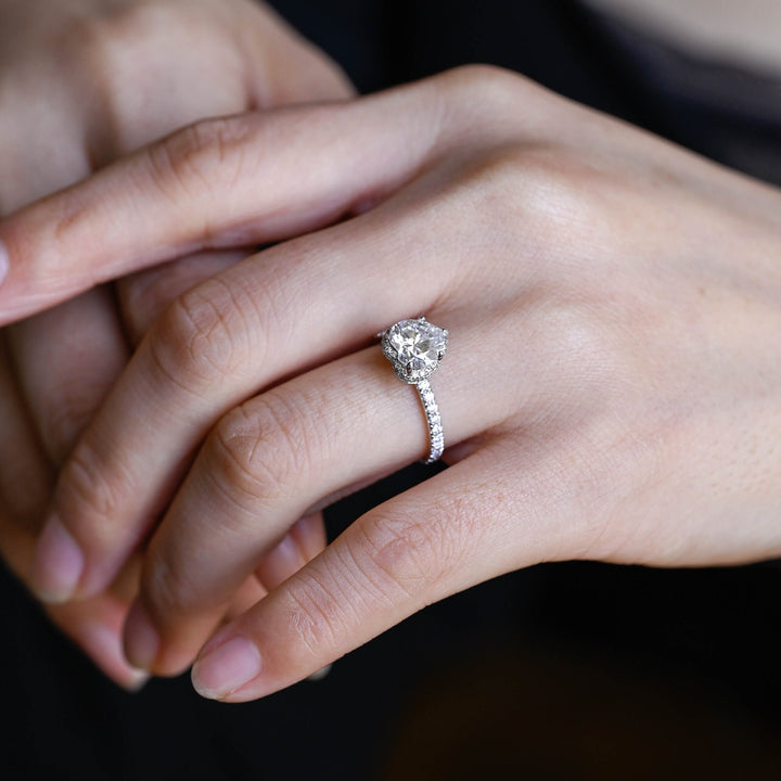 1.50ct-2.50ct Heart Cut Lab Grown Diamond Halo Engagement Ring