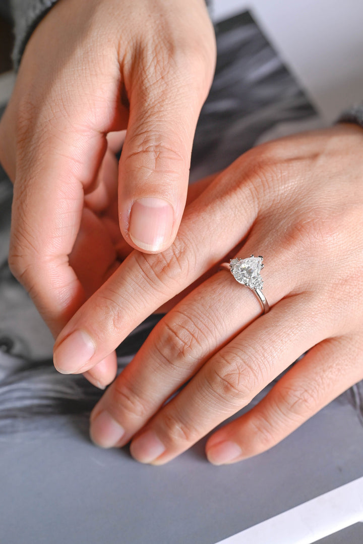 1.50ct-2.50ct Pear Cut Lab Grown Diamond Cluster Engagement Ring