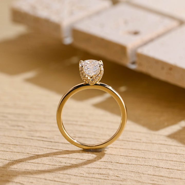 2.0ct-3.0ct Pear Cut Lab Grown Diamond Tulip Set Engagement Ring