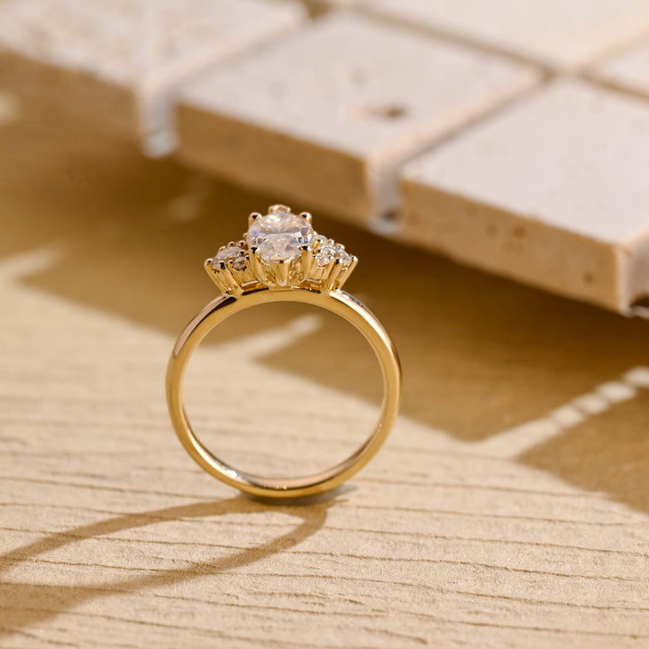 1.50ct-2.50ct Marquise Cut Lab Grown Diamond Cluster Engagement Ring