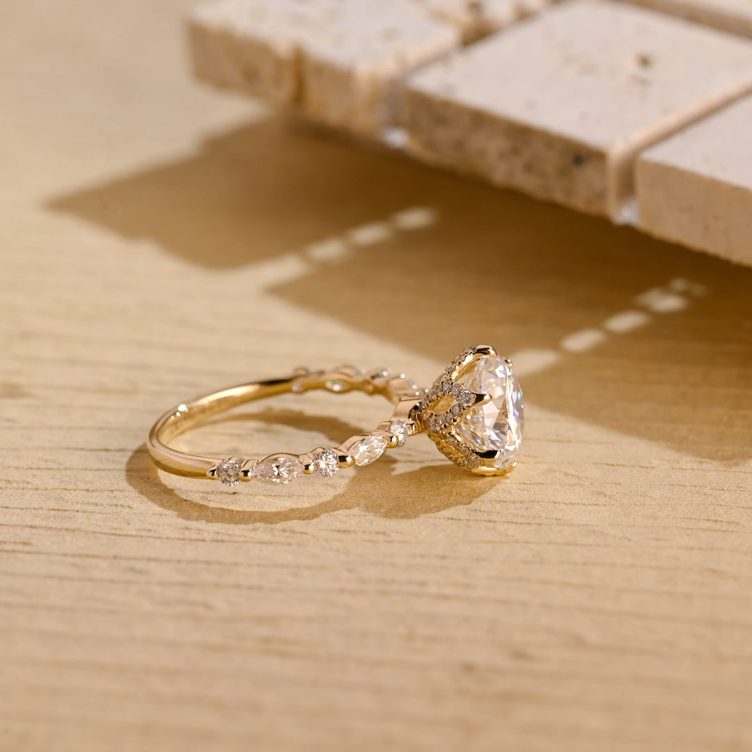 2.0ct-3.0ct Round Cut Lab Grown Diamond Tulip Set Engagement Ring