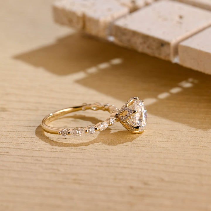 2.0ct-3.0ct Round Cut Lab Grown Diamond Tulip Set Engagement Ring