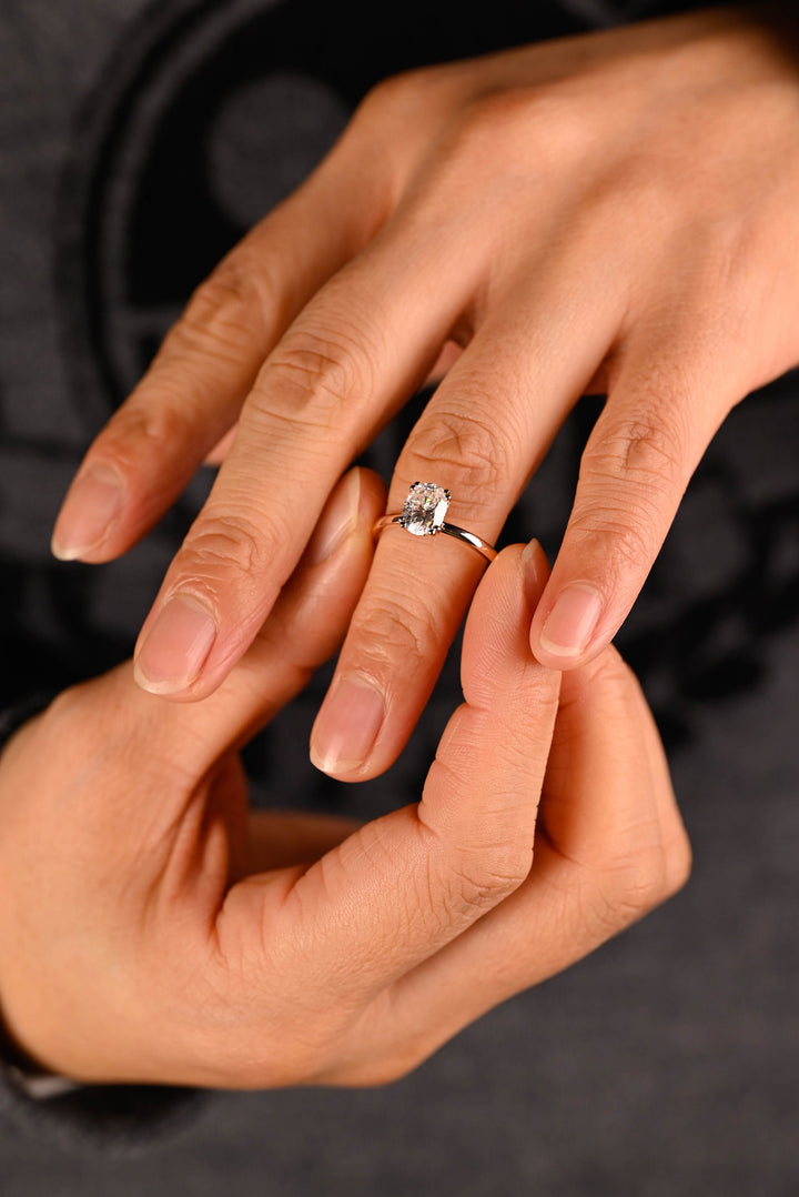 1.50ct-2.50ct Oval Cut Lab Grown Diamond Solitaire Engagement Ring