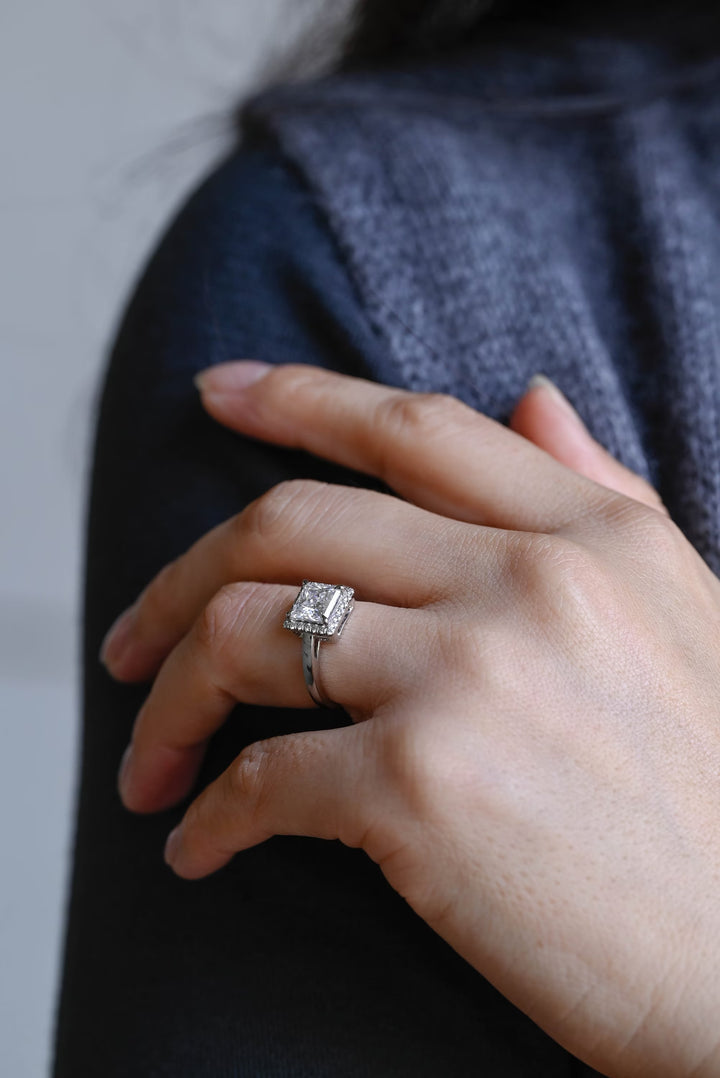 1.50ct-2.50ct Princess Cut Lab Grown Diamond Halo Engagement Ring