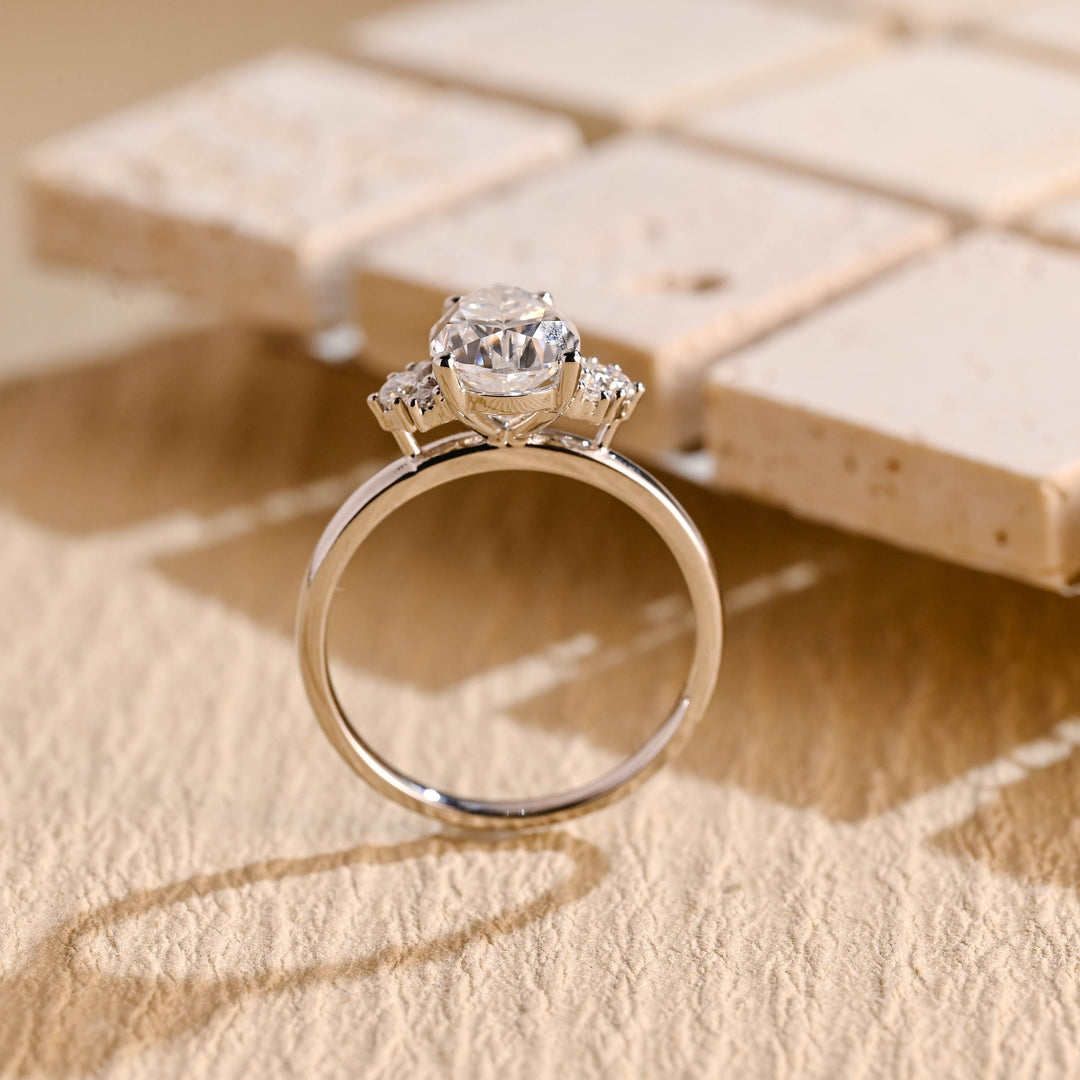 1.50ct-2.50ct Pear Cut Lab Grown Diamond Cluster Engagement Ring