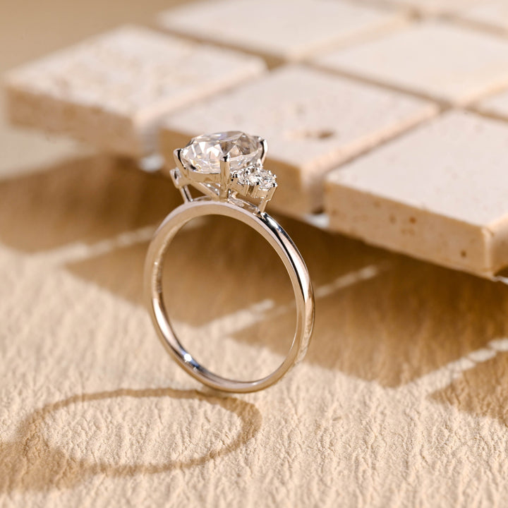 1.50ct-2.50ct Pear Cut Lab Grown Diamond Cluster Engagement Ring