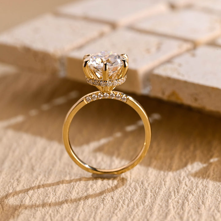 2.50ct-3.50ct Round Cut Lab Grown Diamond Bridge Engagement Ring