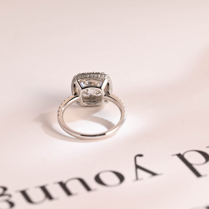 1.50ct-2.50ct Cushion Cut Lab Grown Diamond Halo Engagement Ring