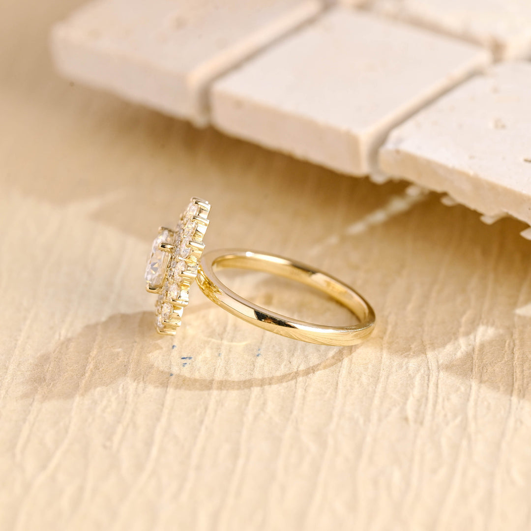 1.0ct-2.0ct Round Cut Lab Grown Diamond Double Halo Engagement Ring