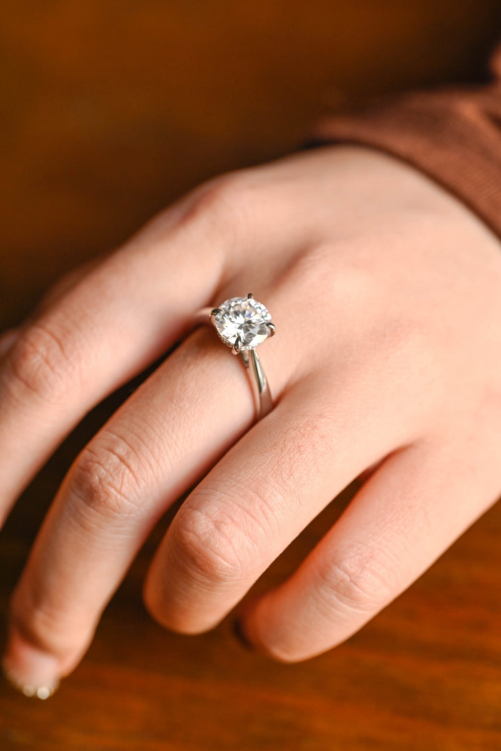 2.0ct-3.0ct Round Cut Lab Grown Diamond Hidden Halo Engagement Ring
