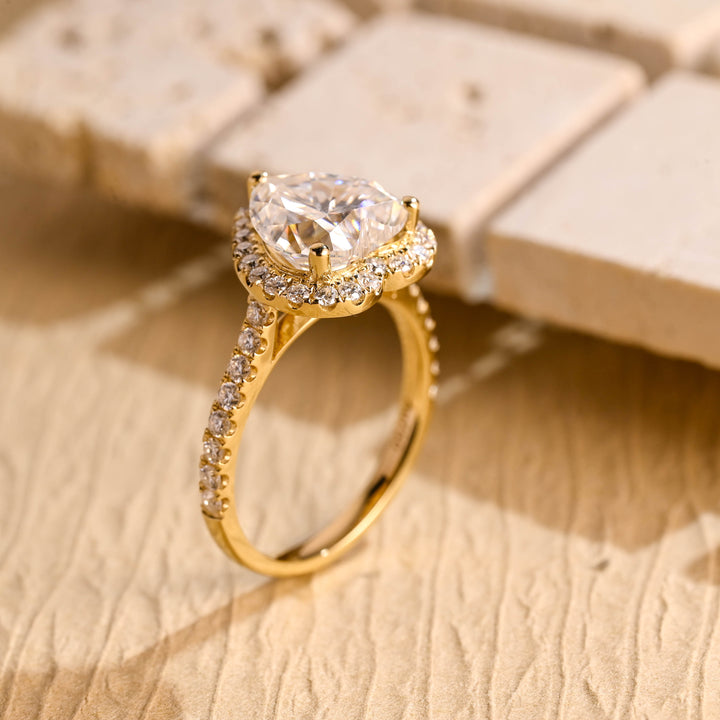 1.50ct-2.50ct Heart Cut Lab Grown Diamond Halo Engagement Ring