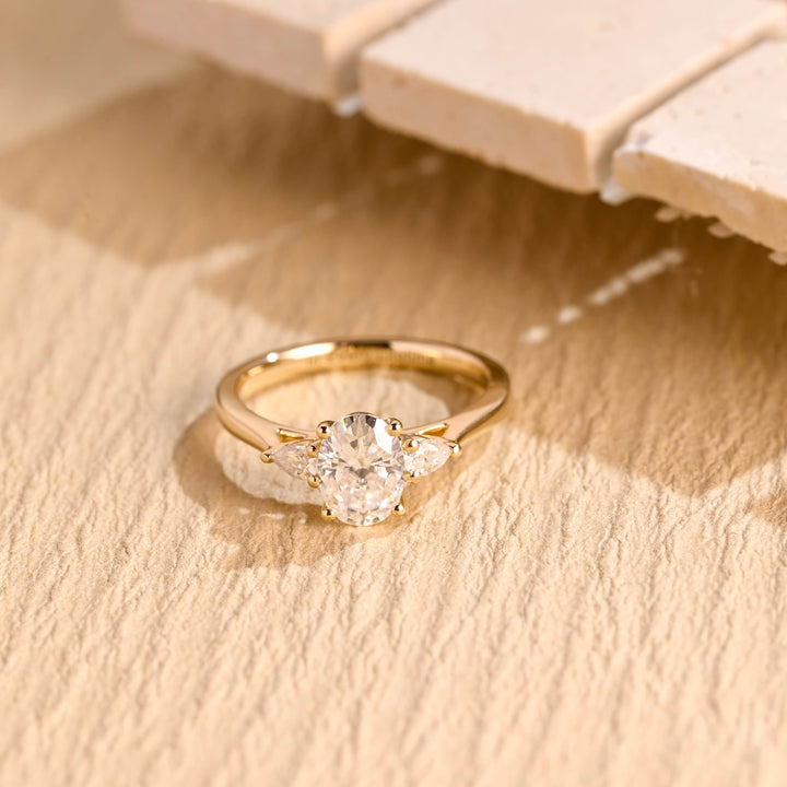 1.0ct-2.0ct Oval Cut Lab Grown Diamond Three Stone Engagement Ring