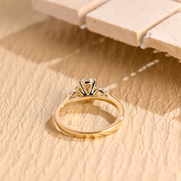 1.0ct-2.0ct Oval Cut Lab Grown Diamond Three Stone Engagement Ring