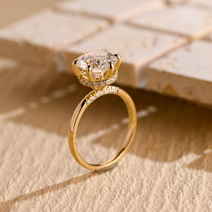 2.50ct-3.50ct Round Cut Lab Grown Diamond Bridge Engagement Ring