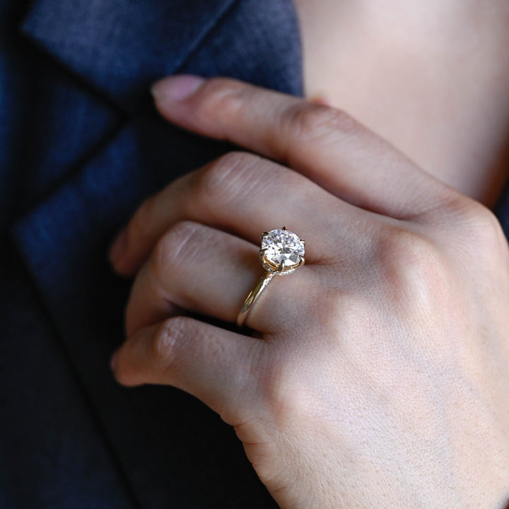 2.50ct-3.50ct Round Cut Lab Grown Diamond Bridge Engagement Ring