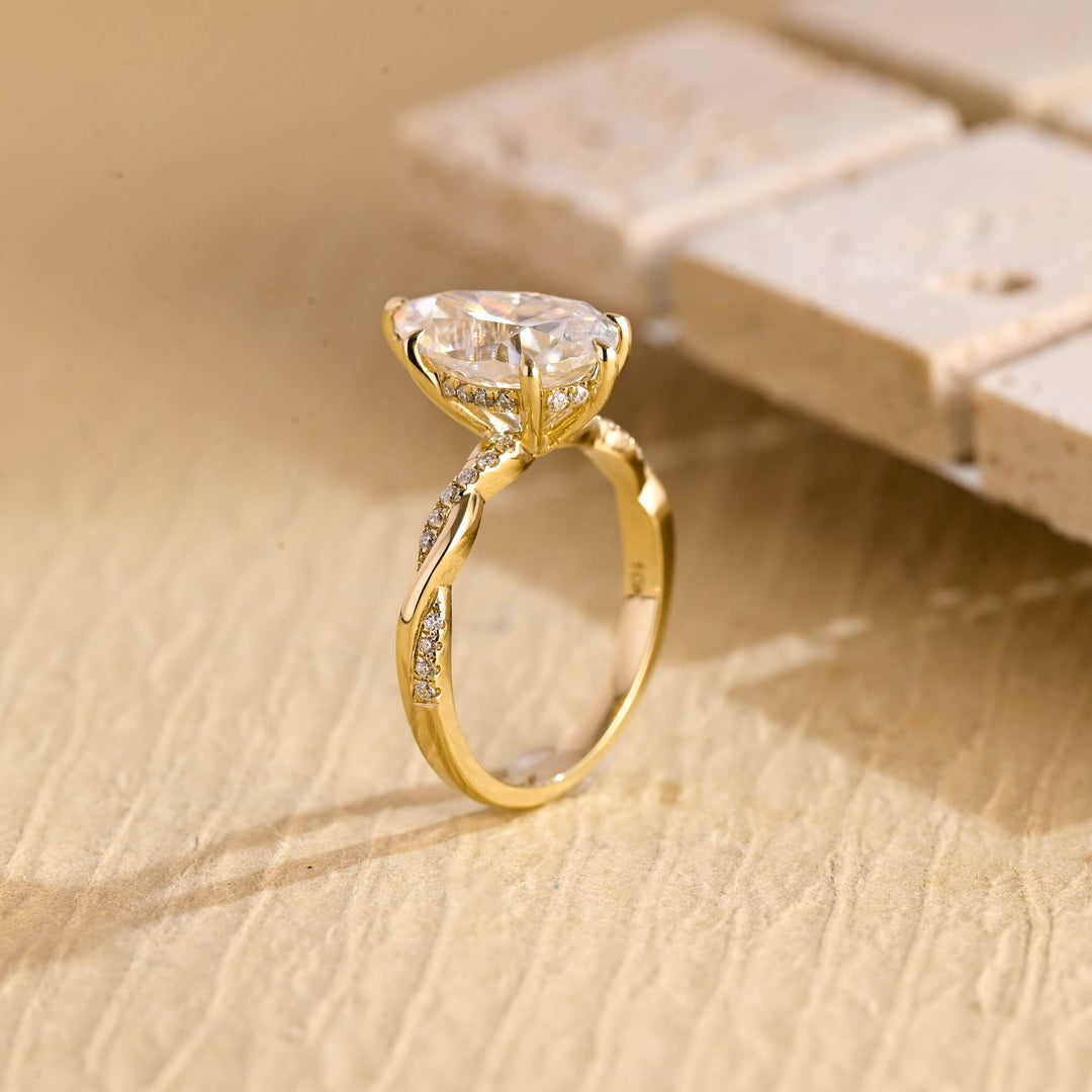 2.50ct-3.50ct Pear Cut Lab Grown Diamond Infinity Engagement Ring