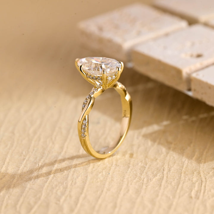 2.50ct-3.50ct Pear Cut Lab Grown Diamond Infinity Engagement Ring