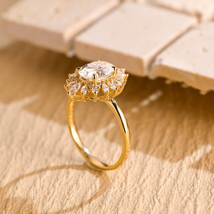 1.50ct-2.50ct Oval Cut Lab Grown Unique Cluster Diamond Engagement Ring