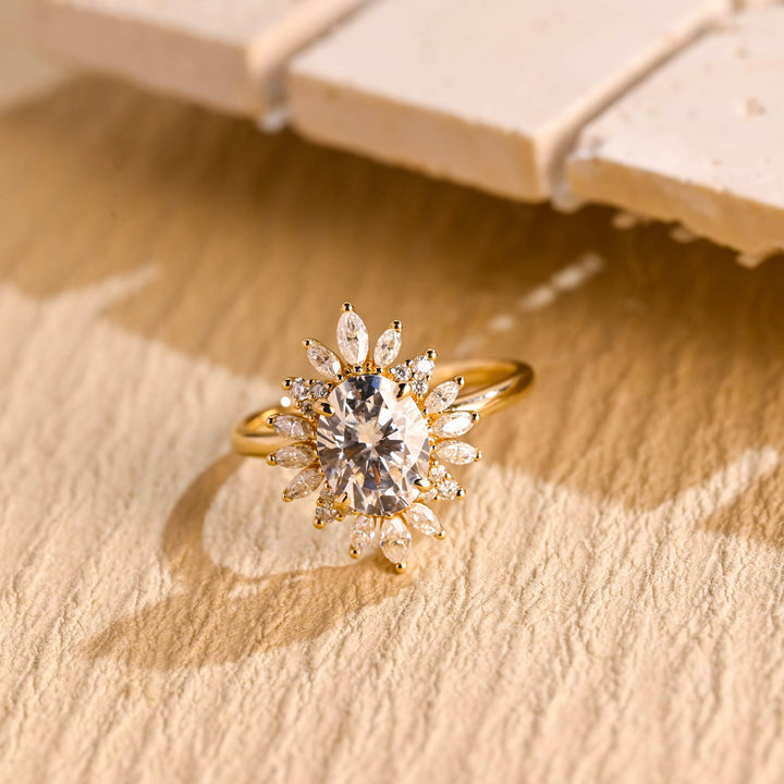 1.50ct-2.50ct Oval Cut Lab Grown Unique Cluster Diamond Engagement Ring