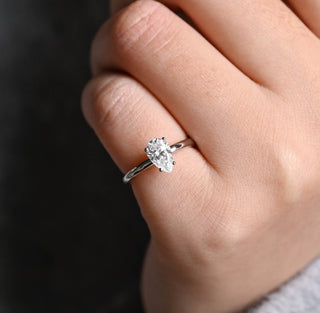 1.0ct-3.0ct Pear Cut Solitaire Lab Grown Diamond Engagement Ring