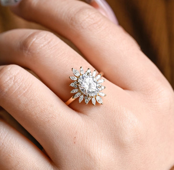 1.50ct-2.50ct Oval Cut Lab Grown Unique Cluster Diamond Engagement Ring