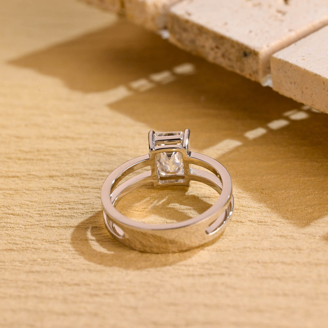 1.50ct-2.50ct Emerald Cut Lab Grown Diamond Solitaire Engagement Ring