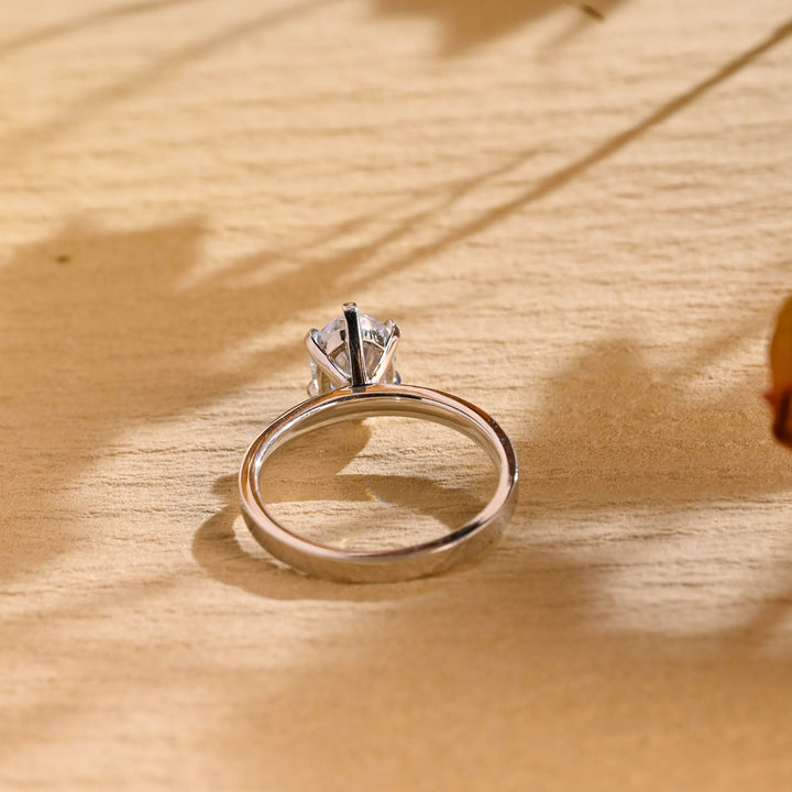 1.0ct-2.0ct Oval Cut Lab Grown Diamond Solitaire Engagement Ring