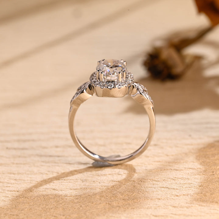 1.0ct-2.0ct Oval Cut Lab Grown Diamond Vintage Cluster Engagement Ring