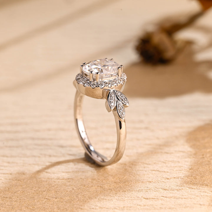 1.0ct-2.0ct Oval Cut Lab Grown Diamond Vintage Cluster Engagement Ring