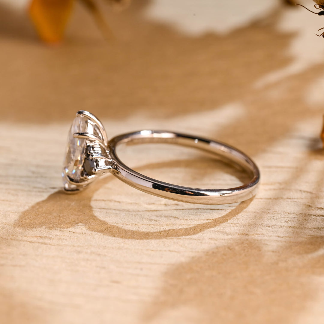 1.50ct-2.50ct Marquise Cut Lab Grown Diamond Cluster Engagement Ring With Black Diamond