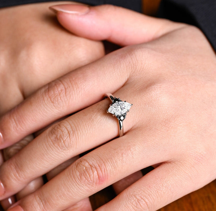 1.50ct-2.50ct Marquise Cut Lab Grown Diamond Cluster Engagement Ring With Black Diamond