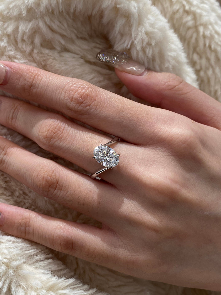 1.50ct-2.50ct Oval Cut Lab Grown Diamond Solitaire Engagement Ring