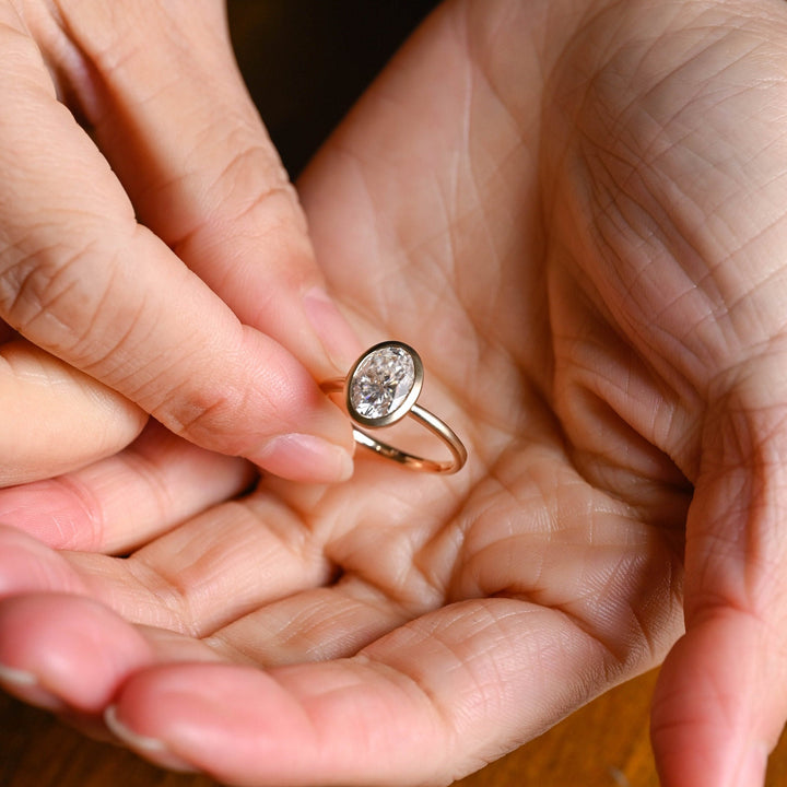 1.50ct-2.50ct Bezel Set Oval Cut Lab Grown Diamond Engagement Ring