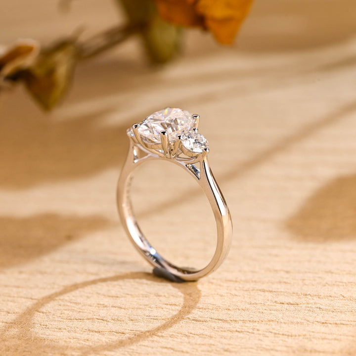 2.0ct-3.0ct Oval Cut Lab Grown Diamond Three Stone Engagement Ring