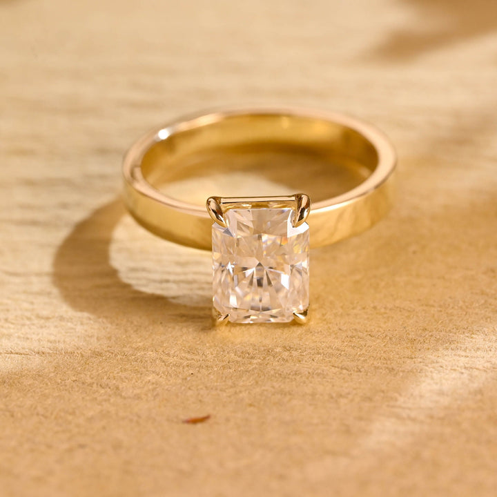 1.50ct-2.50ct Radiant Cut Lab Grown Diamond Solitaire Engagement Ring