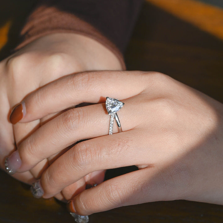 1.50ct-2.50ct Trillion Cut Lab Grown Diamond Crossover Engagement Ring