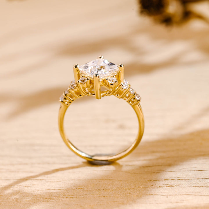 1.50ct-2.50ct Princess Cut Lab Grown Diamond Cluster Engagement Ring