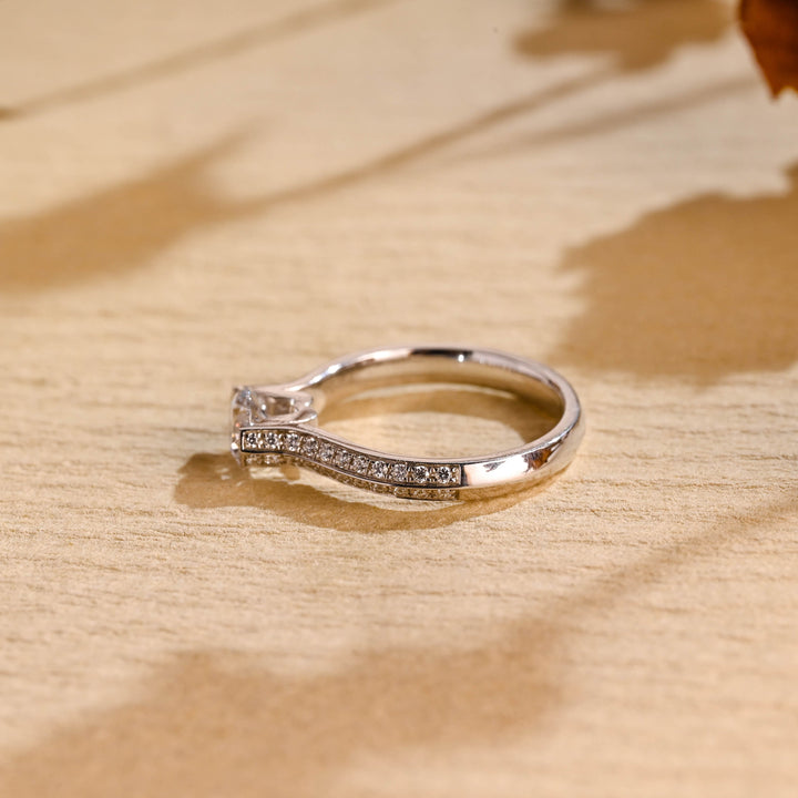 0.50ct-1.50ct Round Cut Lab Grown Vintage Pave Diamond Engagement Ring