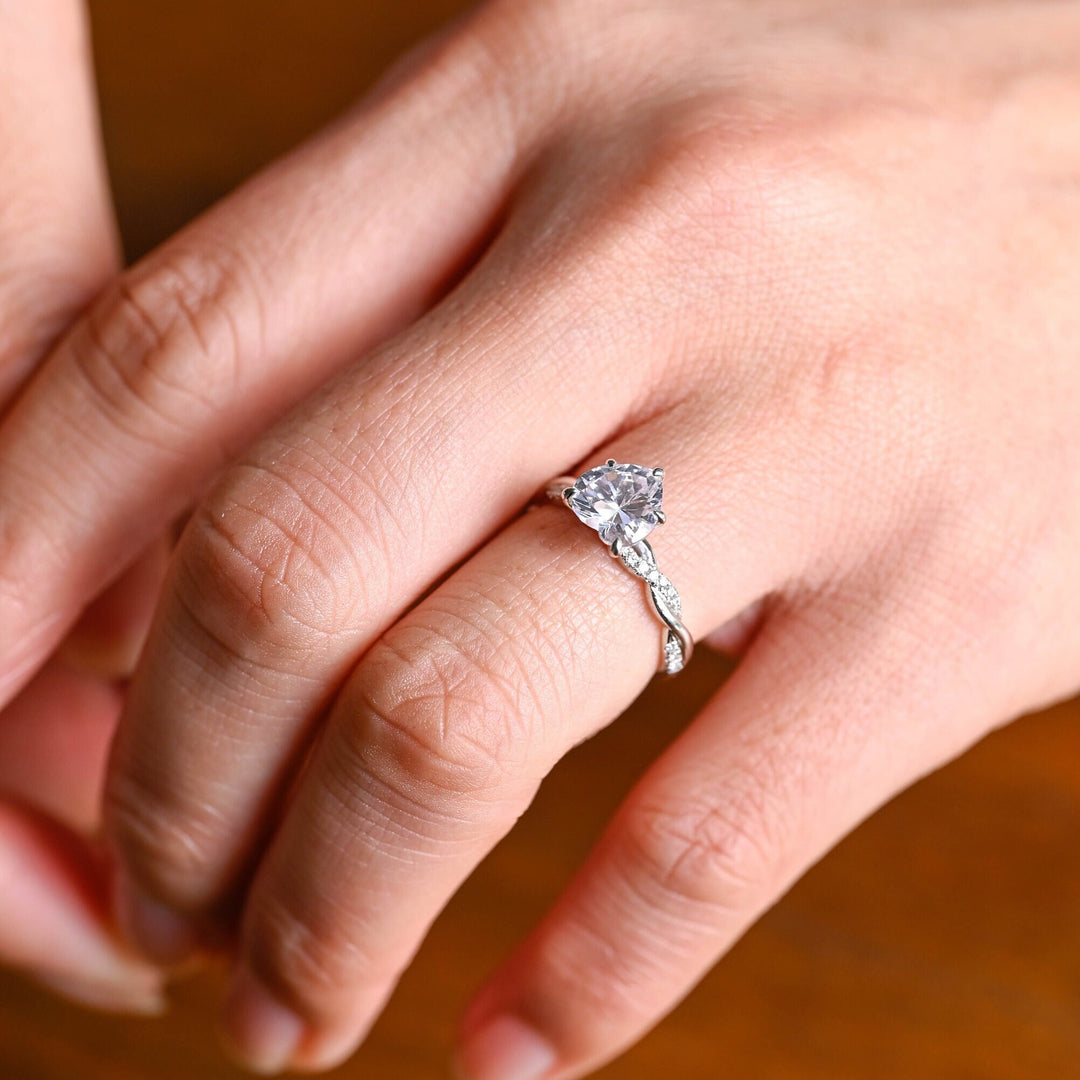 1.50ct-2.50ct Heart Cut Lab Grown Diamond Infinity Engagement Ring