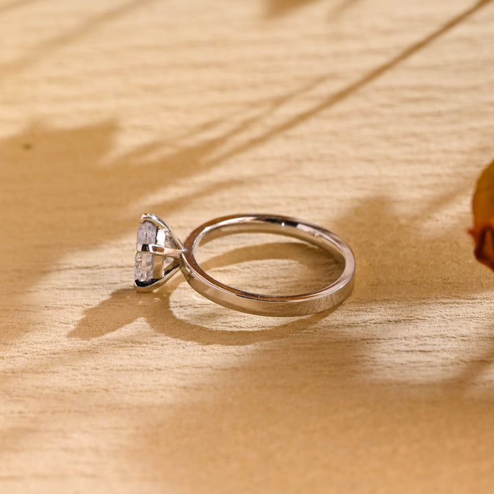 1.0ct-2.0ct Oval Cut Lab Grown Diamond Solitaire Engagement Ring