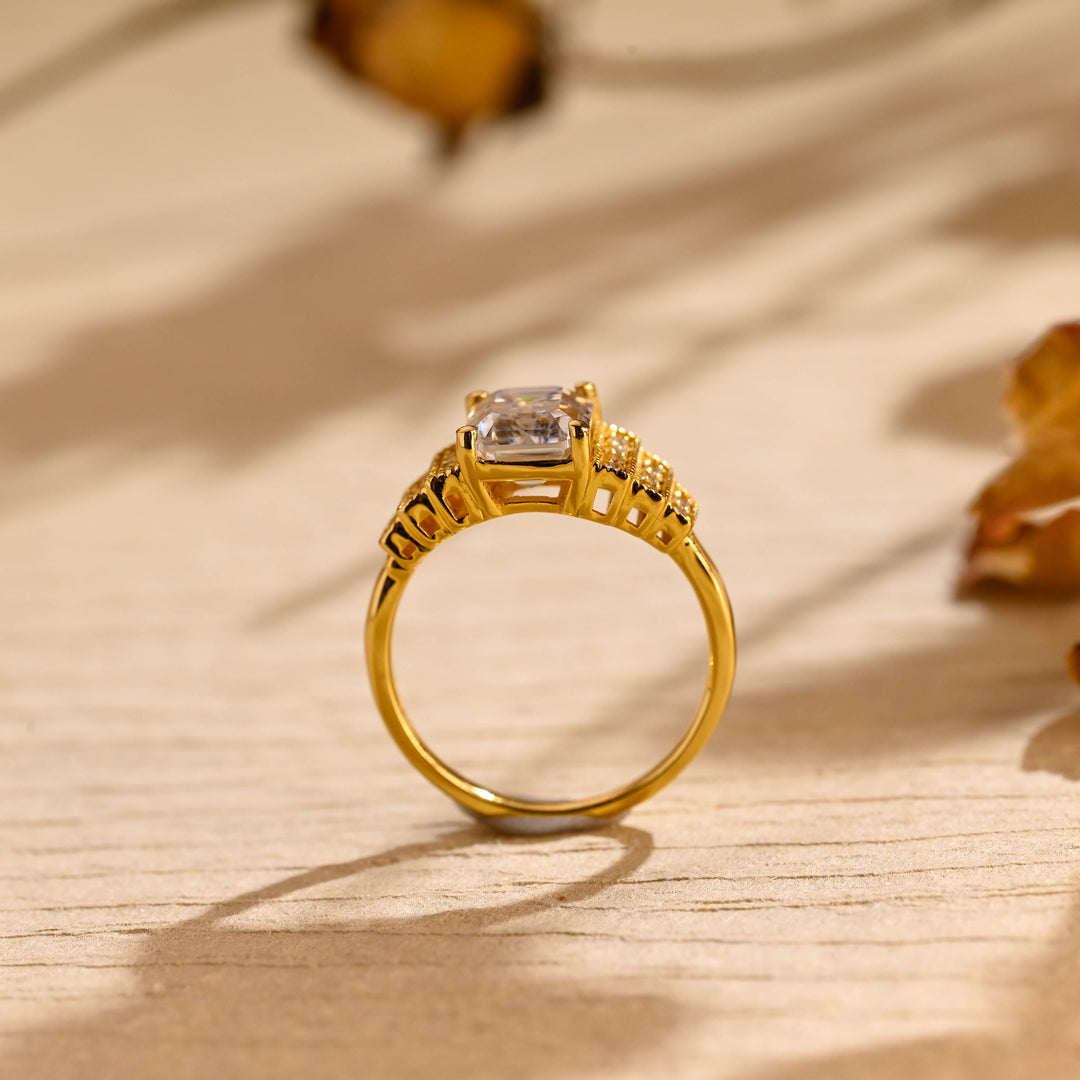 1.0ct-2.0ct Emerald Cut Lab Grown Diamond Vintage Cluster Engagement Ring