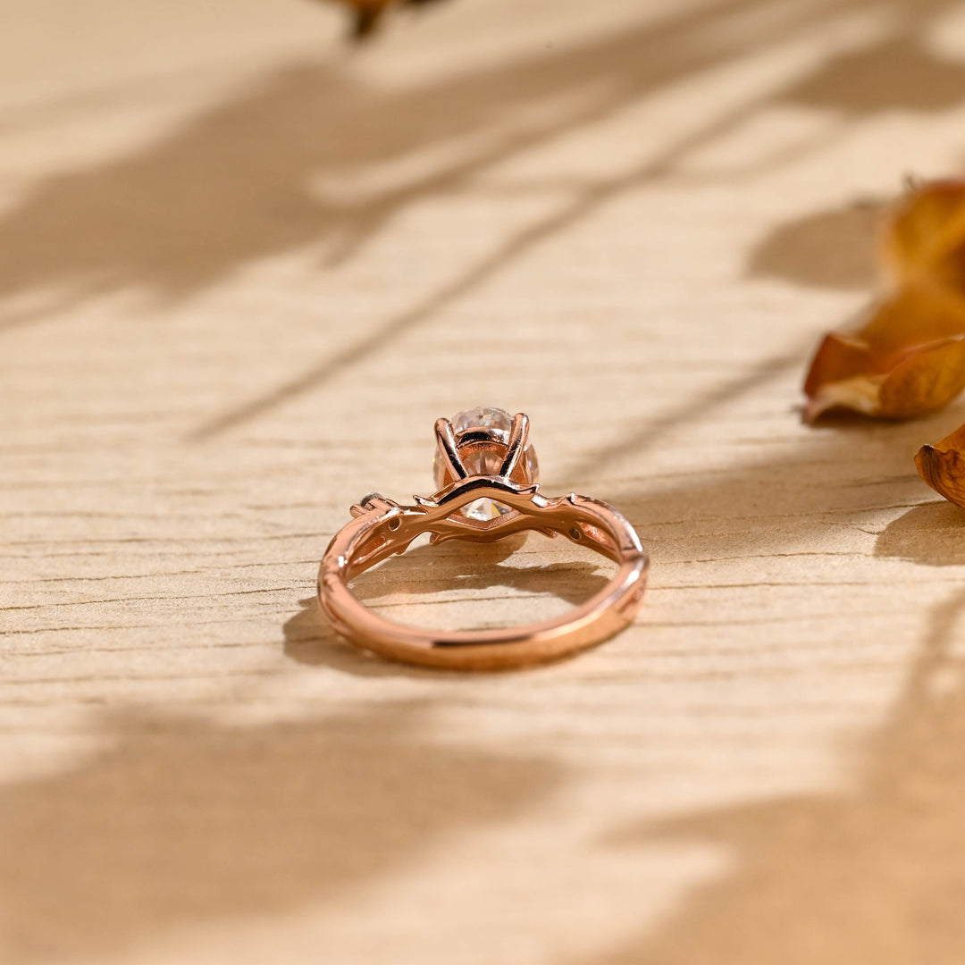 2.0ct-3.0ct Oval Cut Lab Grown Diamond Twig Engagement Ring
