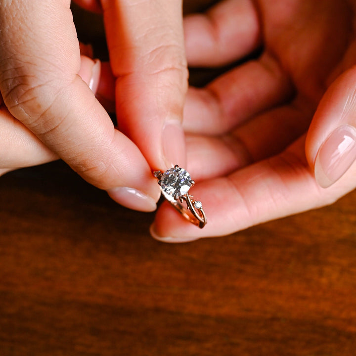 2.0ct-3.0ct Round Cut Lab Grown Diamond Twig Engagement Ring