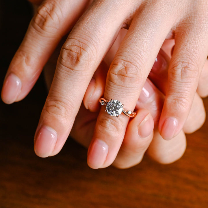 2.0ct-3.0ct Round Cut Lab Grown Diamond Twig Engagement Ring