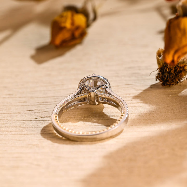 1.0ct-2.0ct Round Cut Lab Grown Vintage Diamond Halo Engagement Ring