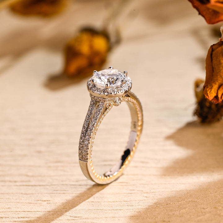 1.0ct-2.0ct Round Cut Lab Grown Vintage Diamond Halo Engagement Ring