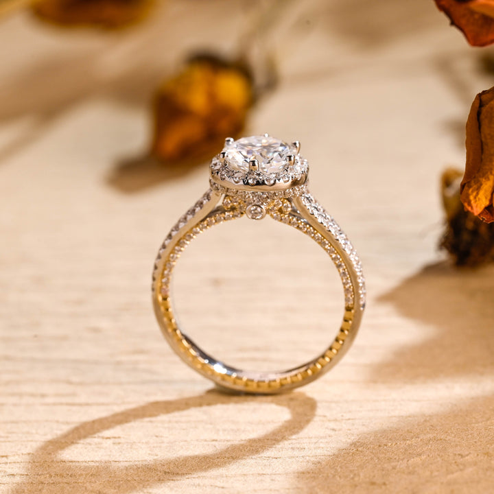 1.0ct-2.0ct Round Cut Lab Grown Vintage Diamond Halo Engagement Ring