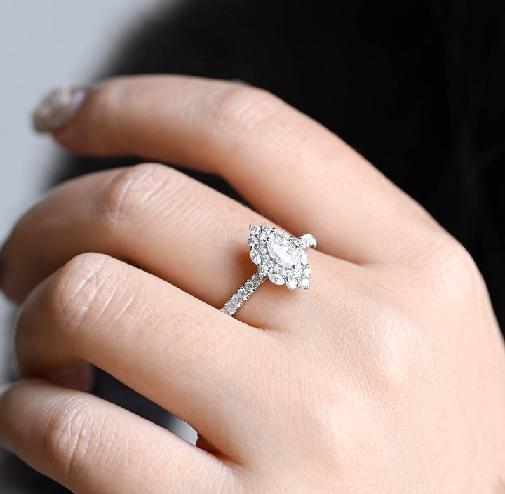 0.50ct-1.50ct Marquise Cut Lab Grown Unique Cluster Diamond Engagement Ring