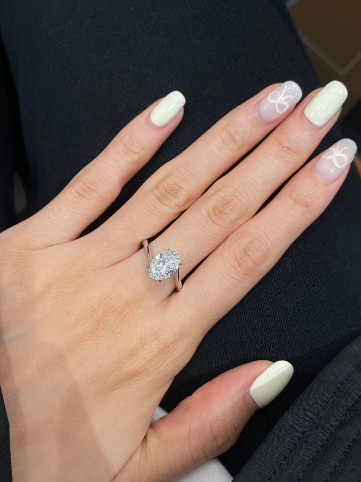 1.50ct-2.50ct Oval Cut Lab Grown Diamond Solitaire Engagement Ring
